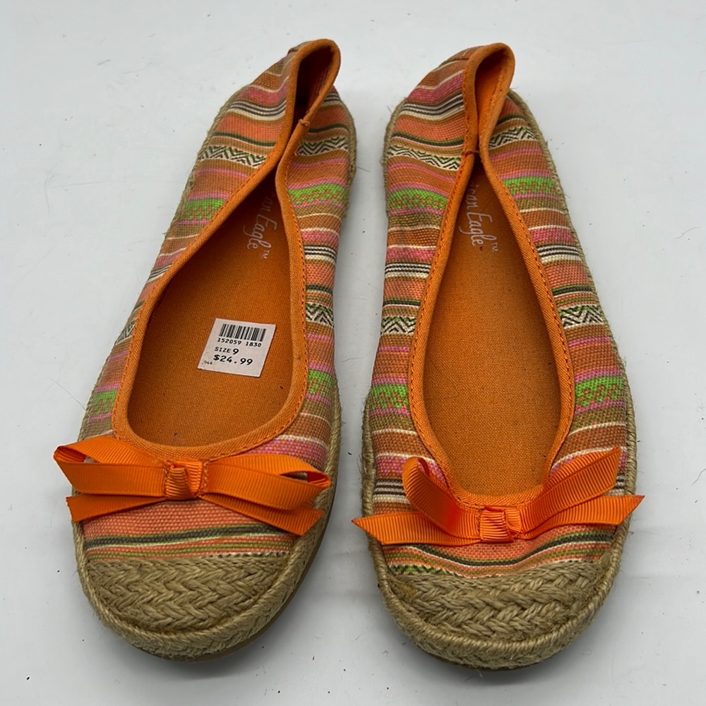 American Eagle Ballet Flats size 9